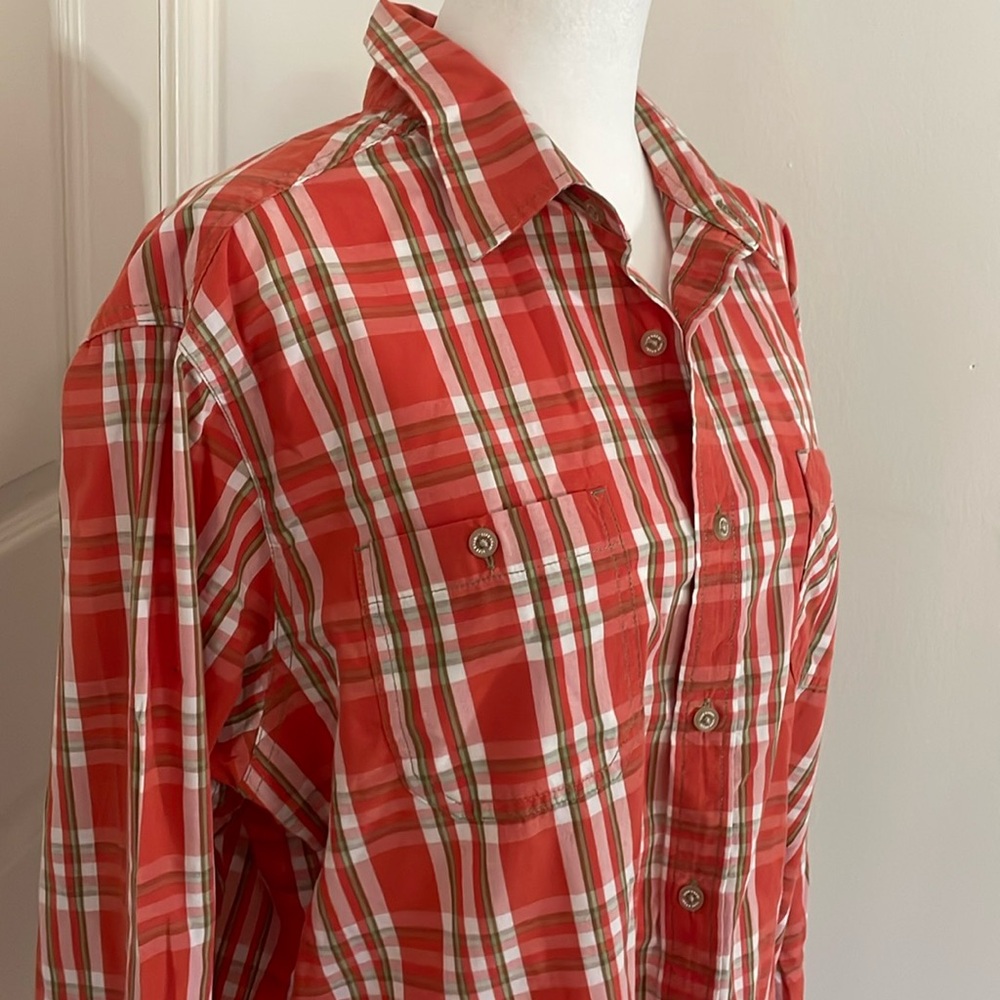 Life Khaki slim plaid button down decorative appliqué on back size large